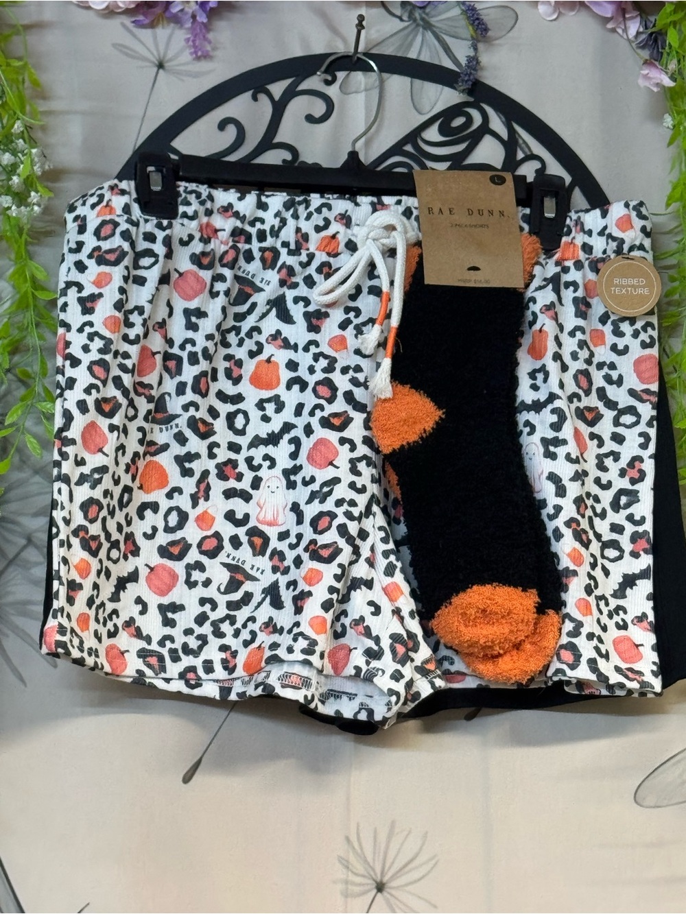 Rae Dunn Women's White & Orange Halloween Print Lounge Shorts set